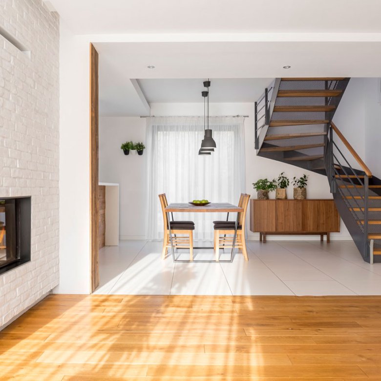 Gorgeous apartment bay front